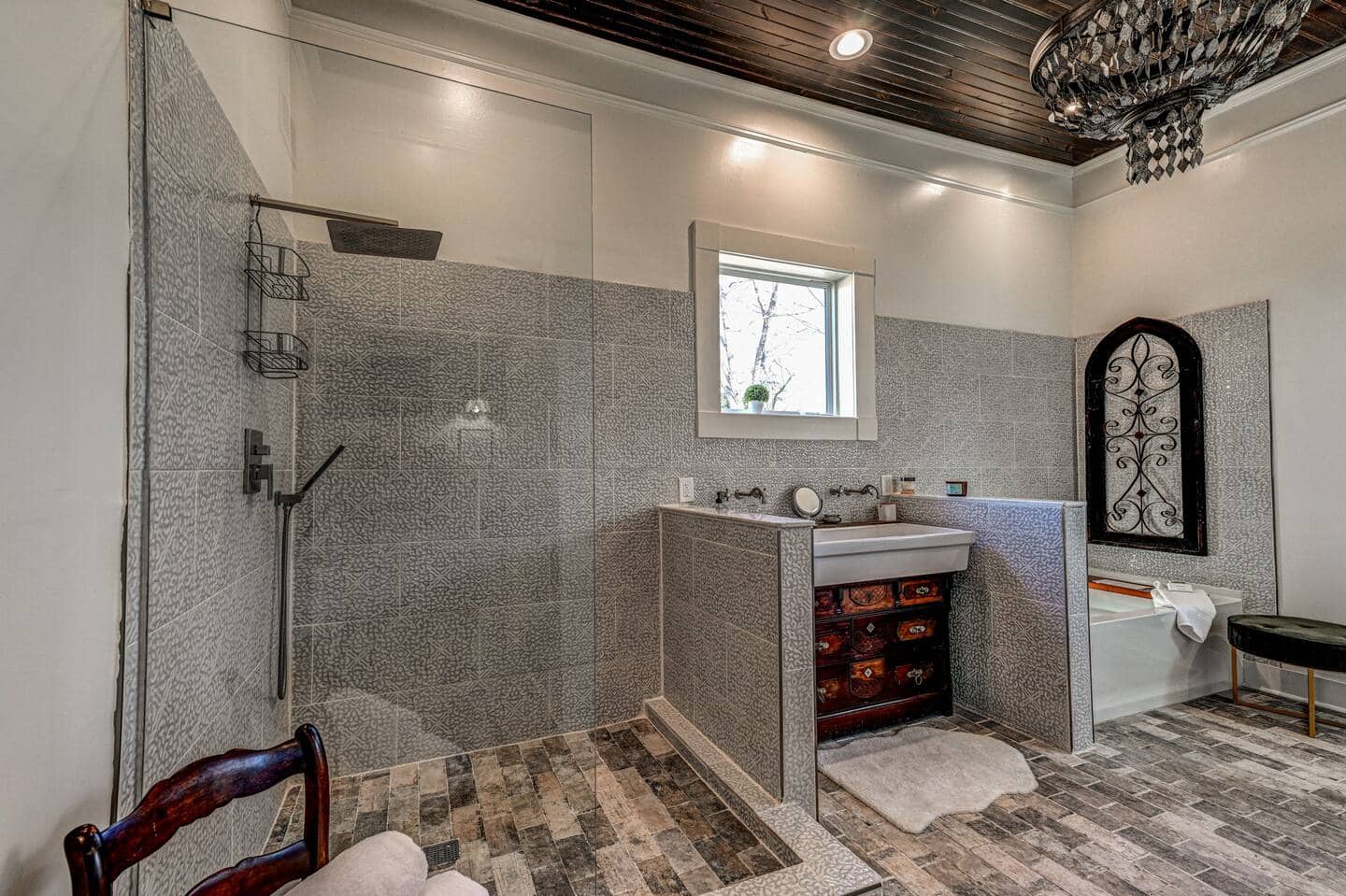 The Jackson: en-suite with clawfoot tub and chandelier